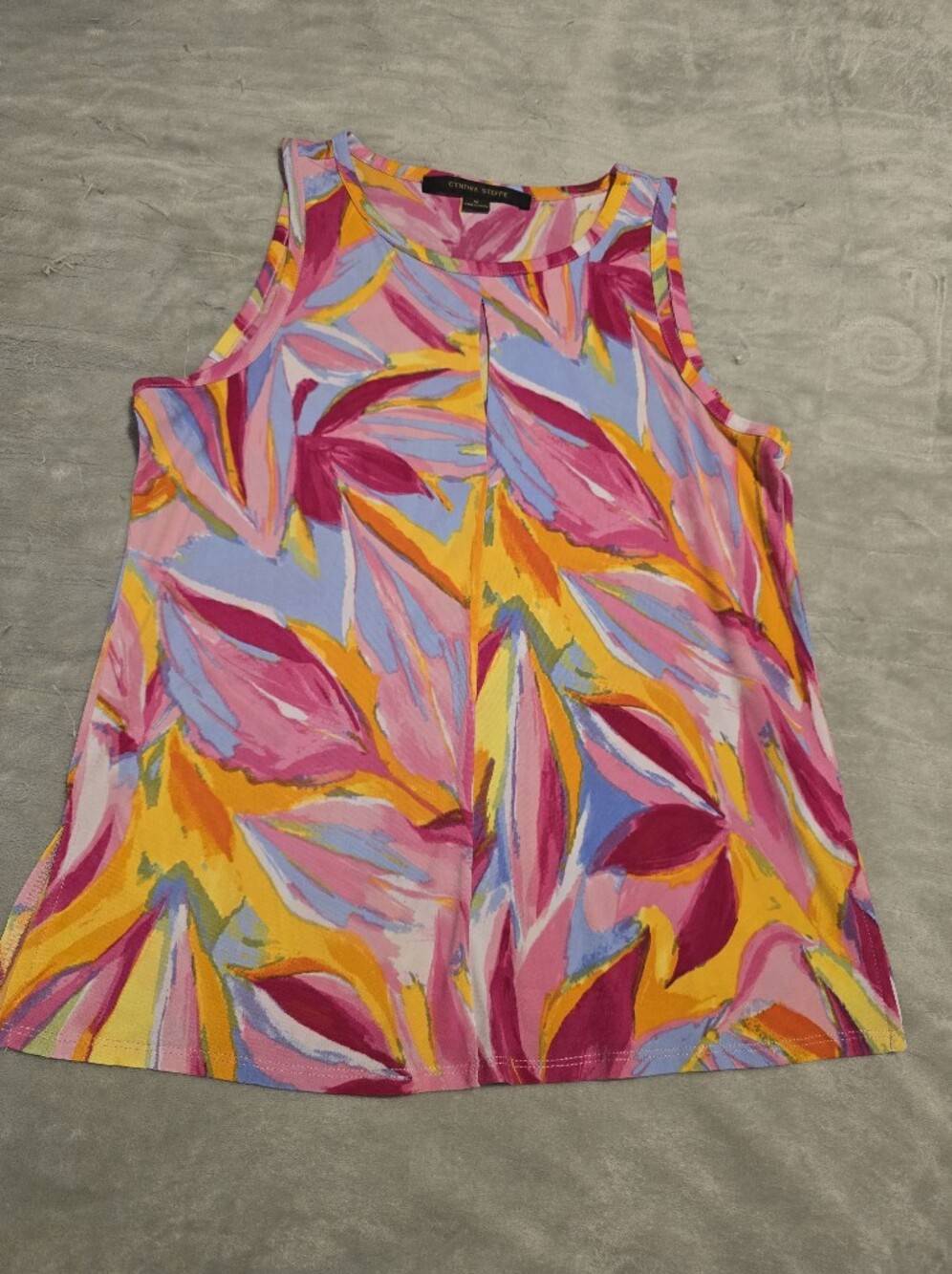 Cynthia Steffe Women’s Abstract Tropical Floral Sleeveless Blouse Tank - M